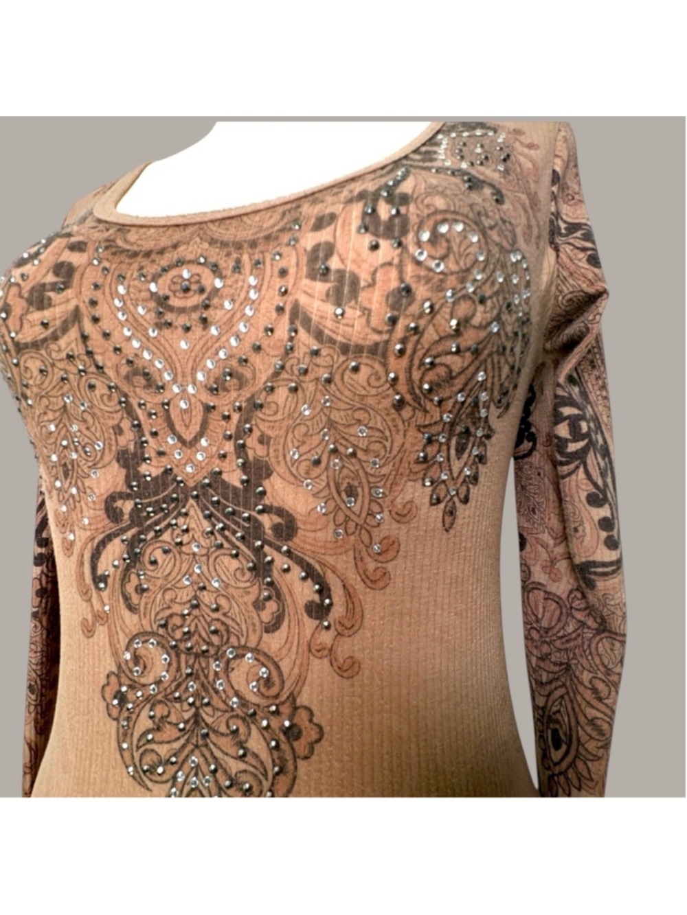 Vocal Rhinestone Angel Wings Long Sleeve Top M Tan Ribbed Y2K Mall Goth Biker - Picture 6 of 15